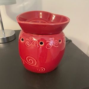 Scentsy melt warmer. Valentine. Heart